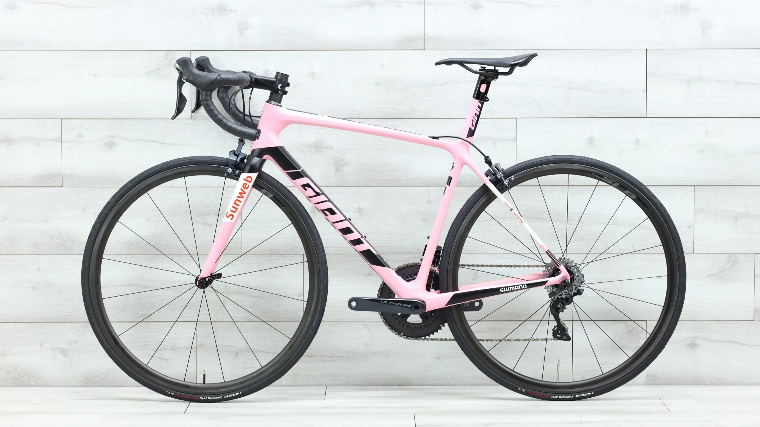 2018 Giant TCR Advanced SL Maglia Rosa  Road Bike - Medium