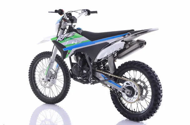 Apollo Thunder 250 DLX Thunder Adult Dirt Bike, 35.8-inch seat height, 5 speed manual Trans, Electric Start, CA Legal