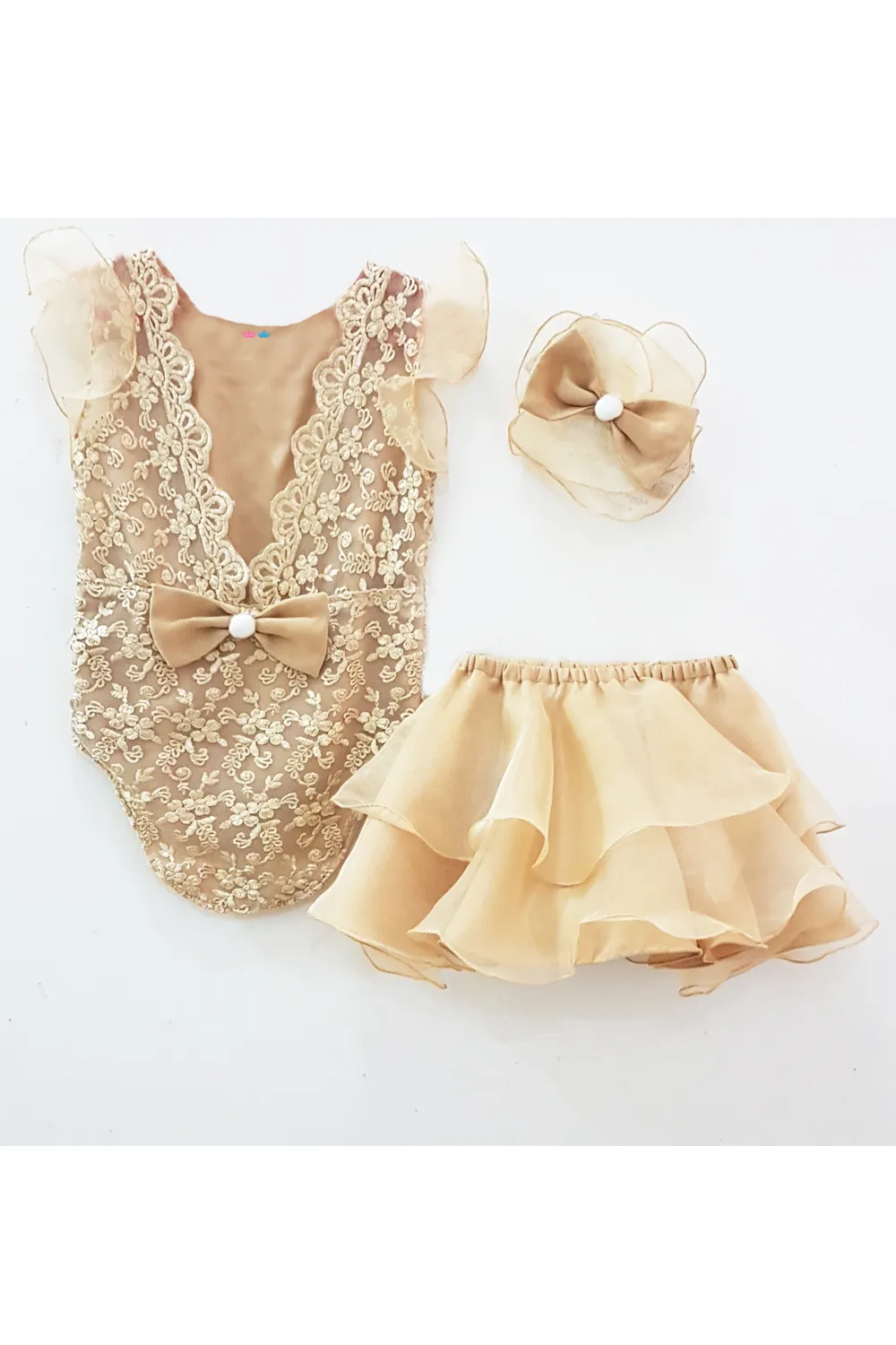 Beige smash cake outfit for girls