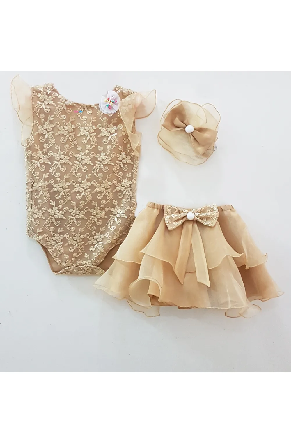 Beige smash cake outfit for girls