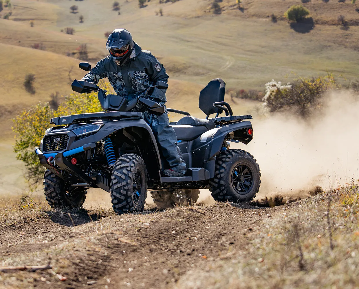 Blade LTX 600 (561 cc) heavy duty extended frame ATV. Fully Assembled. 4 wheel shaft drive, Power Steering, Programmed Fuel Injection, 2 Speed Automatic transmission. Ship to your home via car carrier