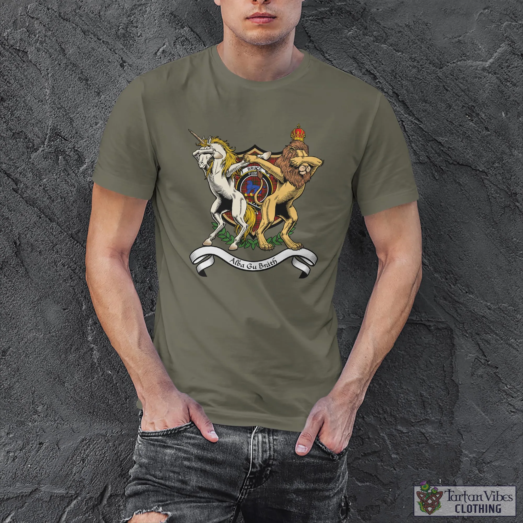 Bruce Family Crest Cotton Men's T-Shirt with Scotland Royal Coat Of Arm Funny Style