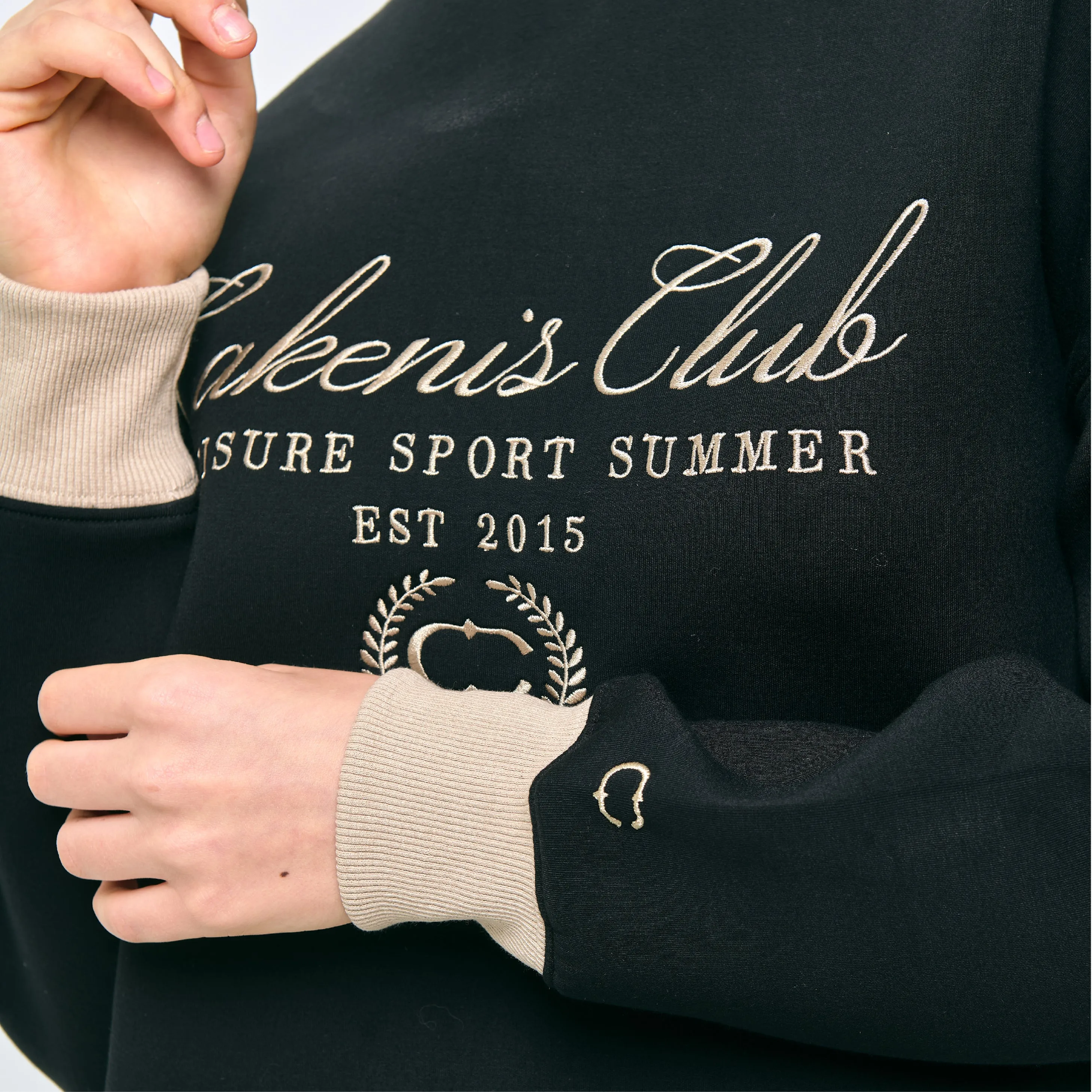 CAKENIS CLUB CLUBHOUSE UNISEX JUMPER IN BLACK