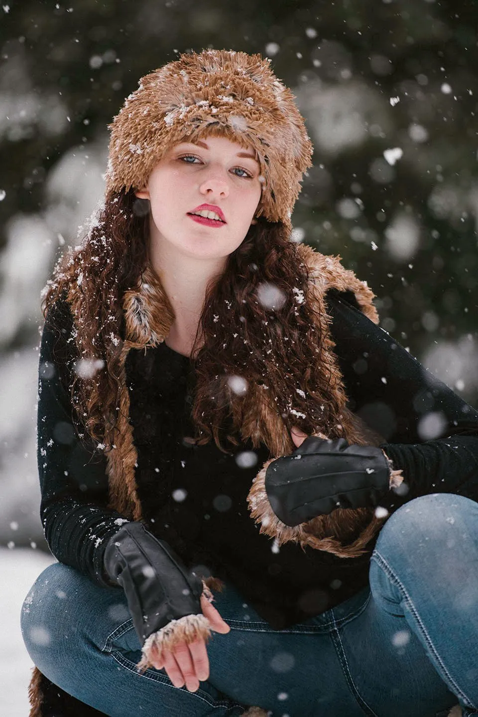 Fingerless / Driving Gloves - Vegan Leather in Chocolate with Silver Tipped Fox Faux Fur in Brown