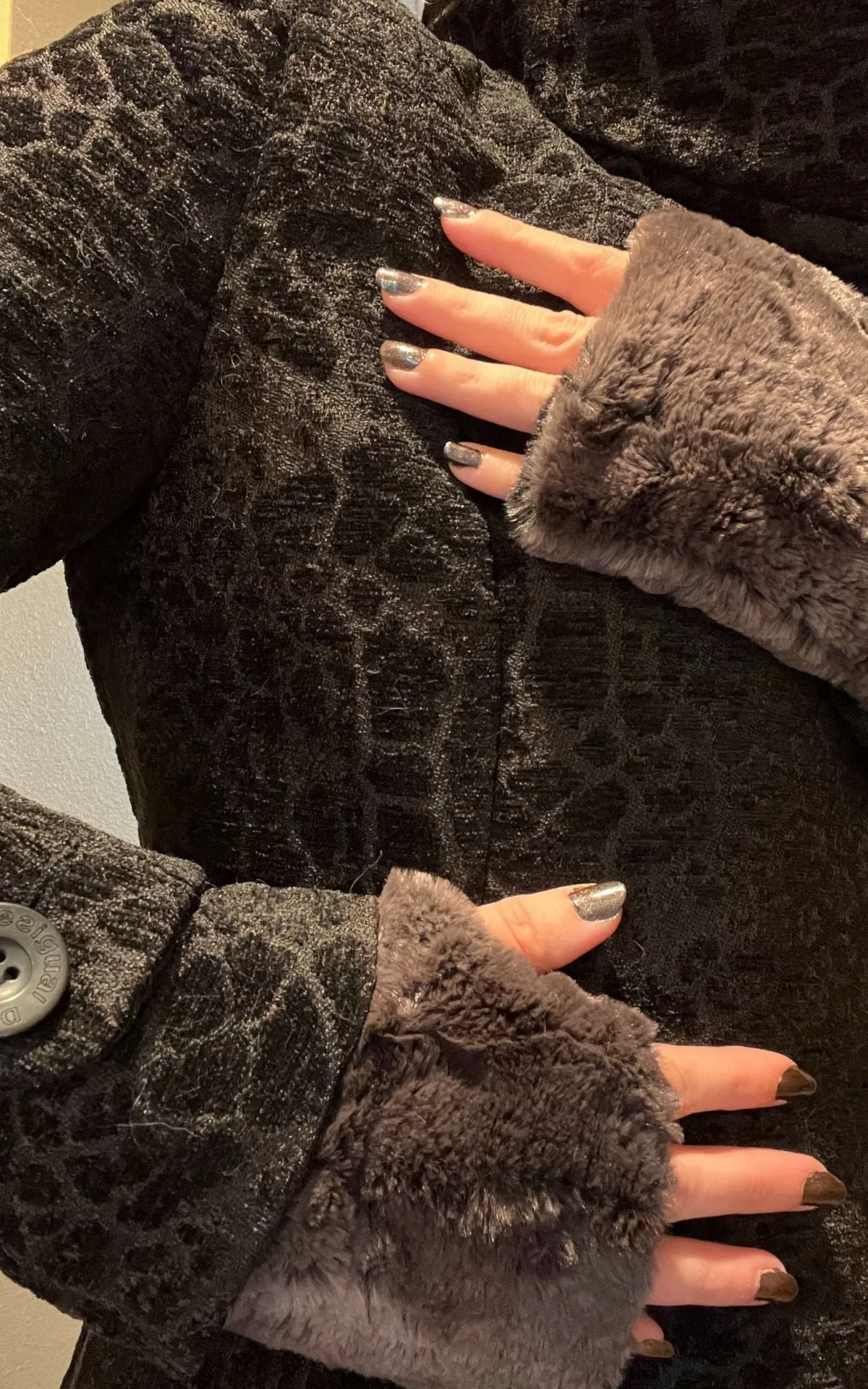 Fingerless / Texting Gloves, Reversible - Luxury Faux Fur in Espresso Bean