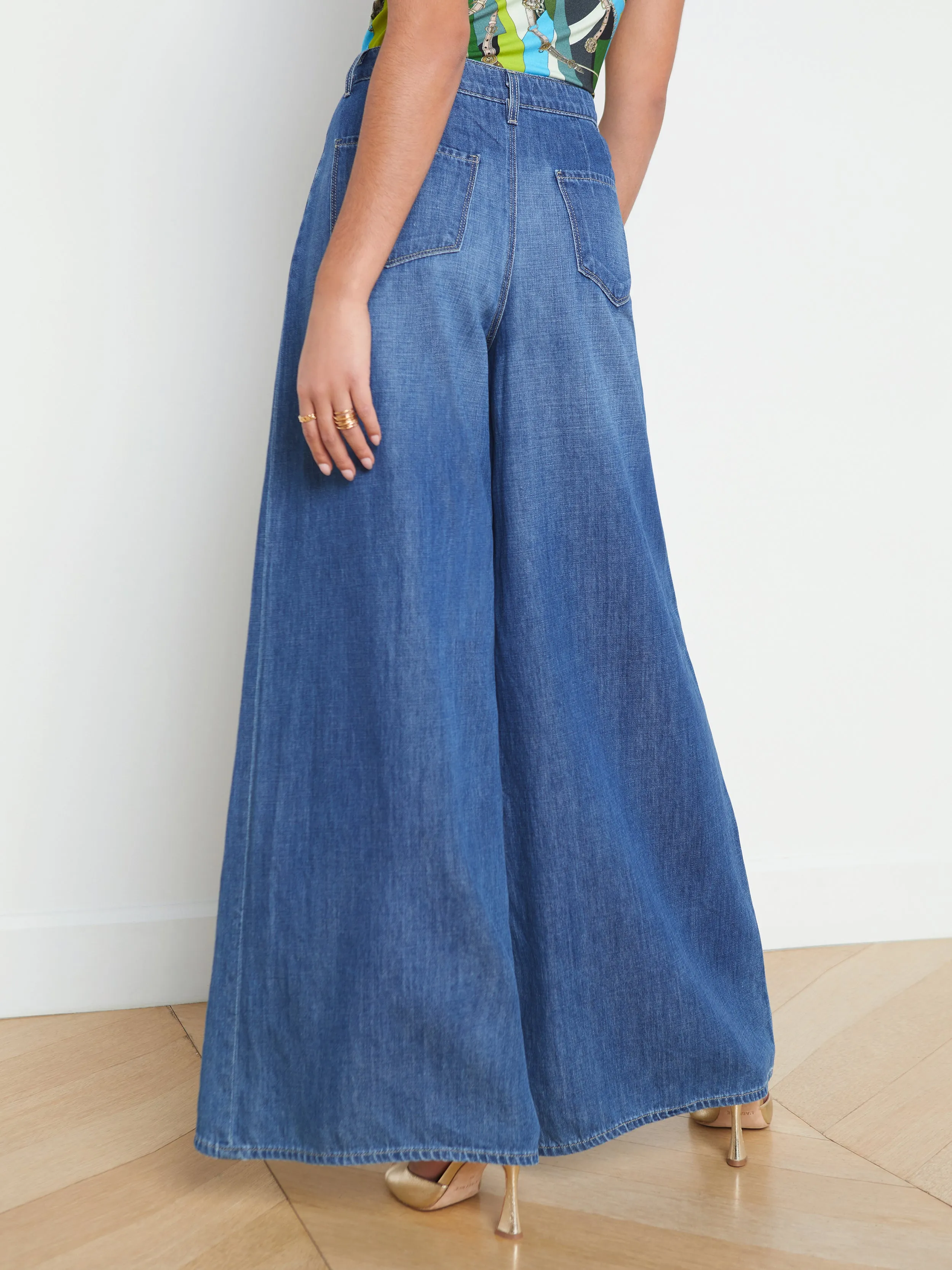 Lanae Super Wide-Leg Jean