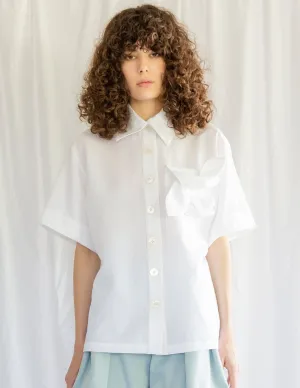 Mini Bow Pocket Shirt in White Seersucker