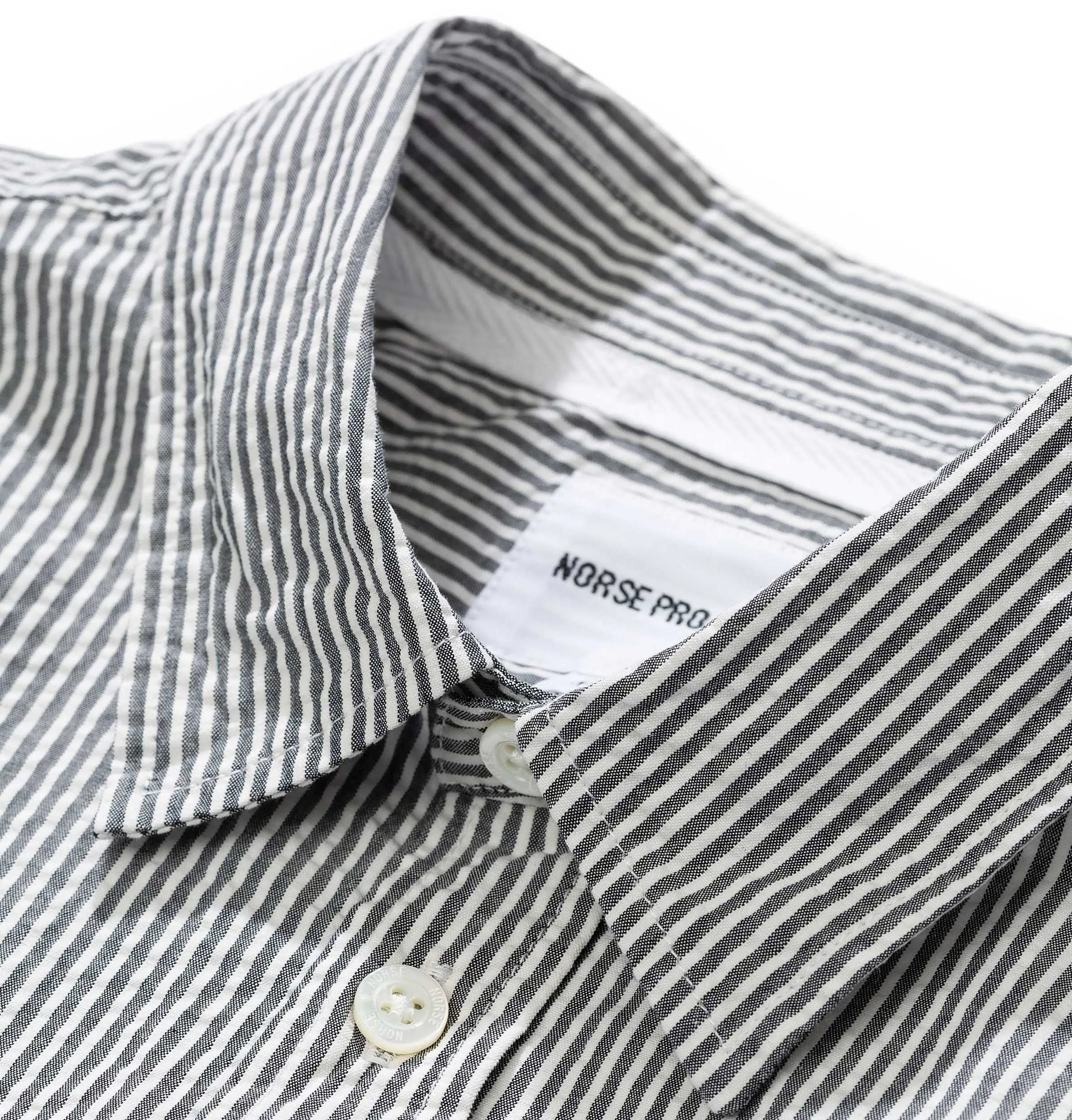 Norse Projects Osvald Seersucker Short Sleeve Shirt – Navy Stripe