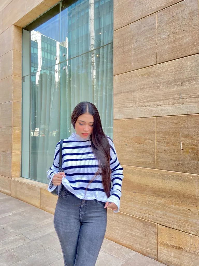 White & Navy striped knitted oversized jumper